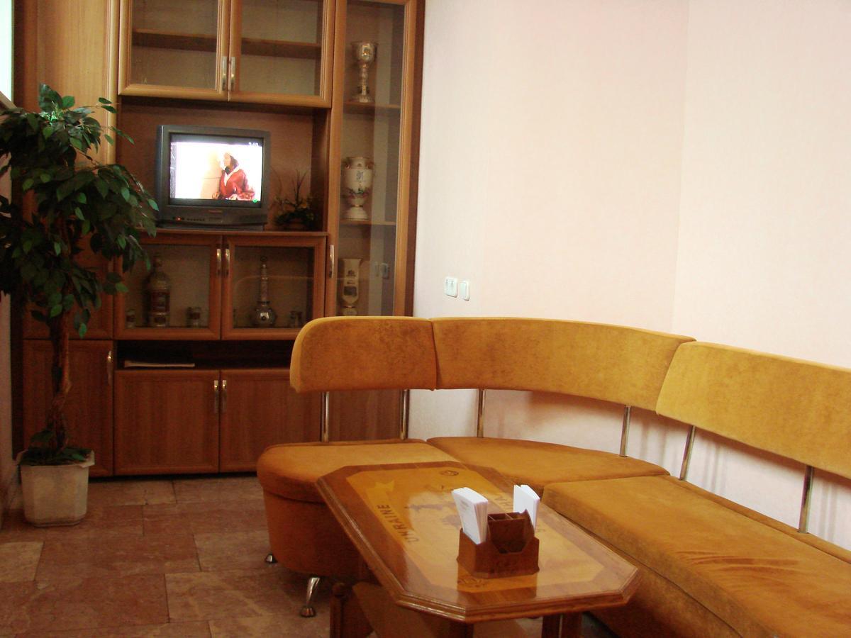 Ooo Hotel Complex Evropa Kropyvnytskyi Exterior photo